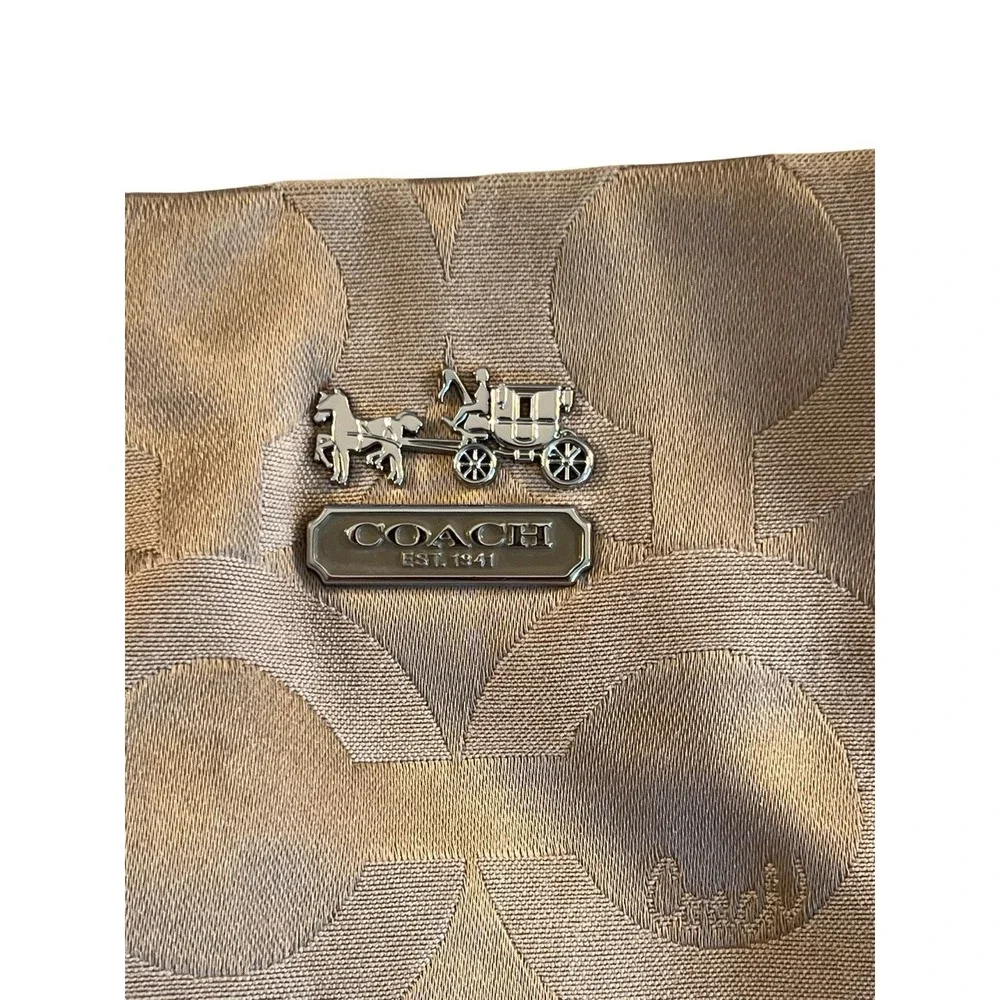Coach Madison 21121‎ Shoulder Bag Op Art Sateen Isabelle Fabric Purse Beige
